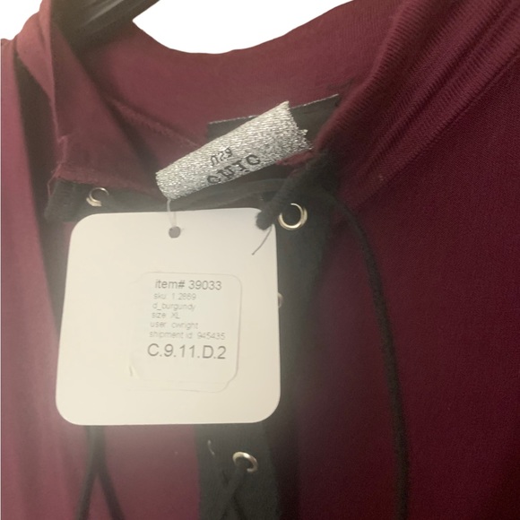 Shirt Top Tunic Lizette Eyelet Size XL 19.5” Pit to Pit 27”L by Hippie Chic - Picture 6 of 9